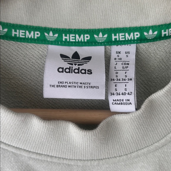 Adidas Mint Green Crewneck Sweatshirt - Picture 4 of 12